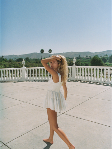 Vanessa Mooney - The Elisabeth Romper Dress - White Silk - Dres... Vanessa Mooney - The Elisabeth Romper Dress - White Silk - Dres...