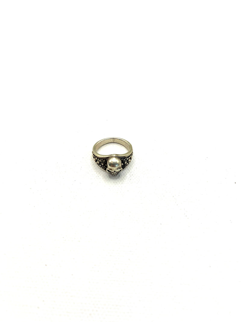 The Single Skull Ring