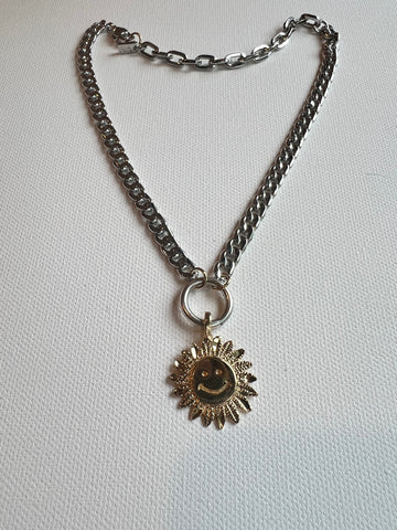 The Silver Chain & Sun Necklace