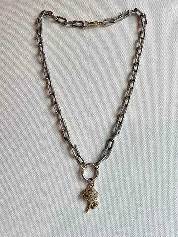The Silver Chain & Rose Necklace