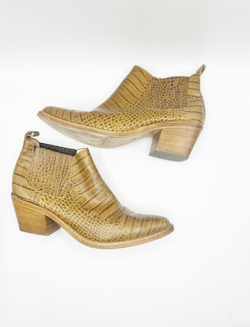 Archive Tan Leather Boots