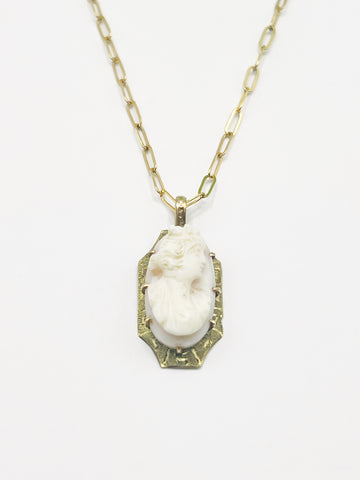 The Vintage Cameo Necklace
