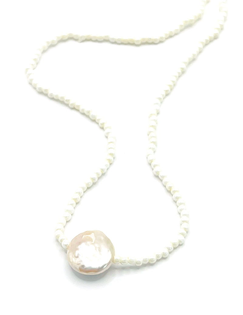 The Classic Pearl Choker