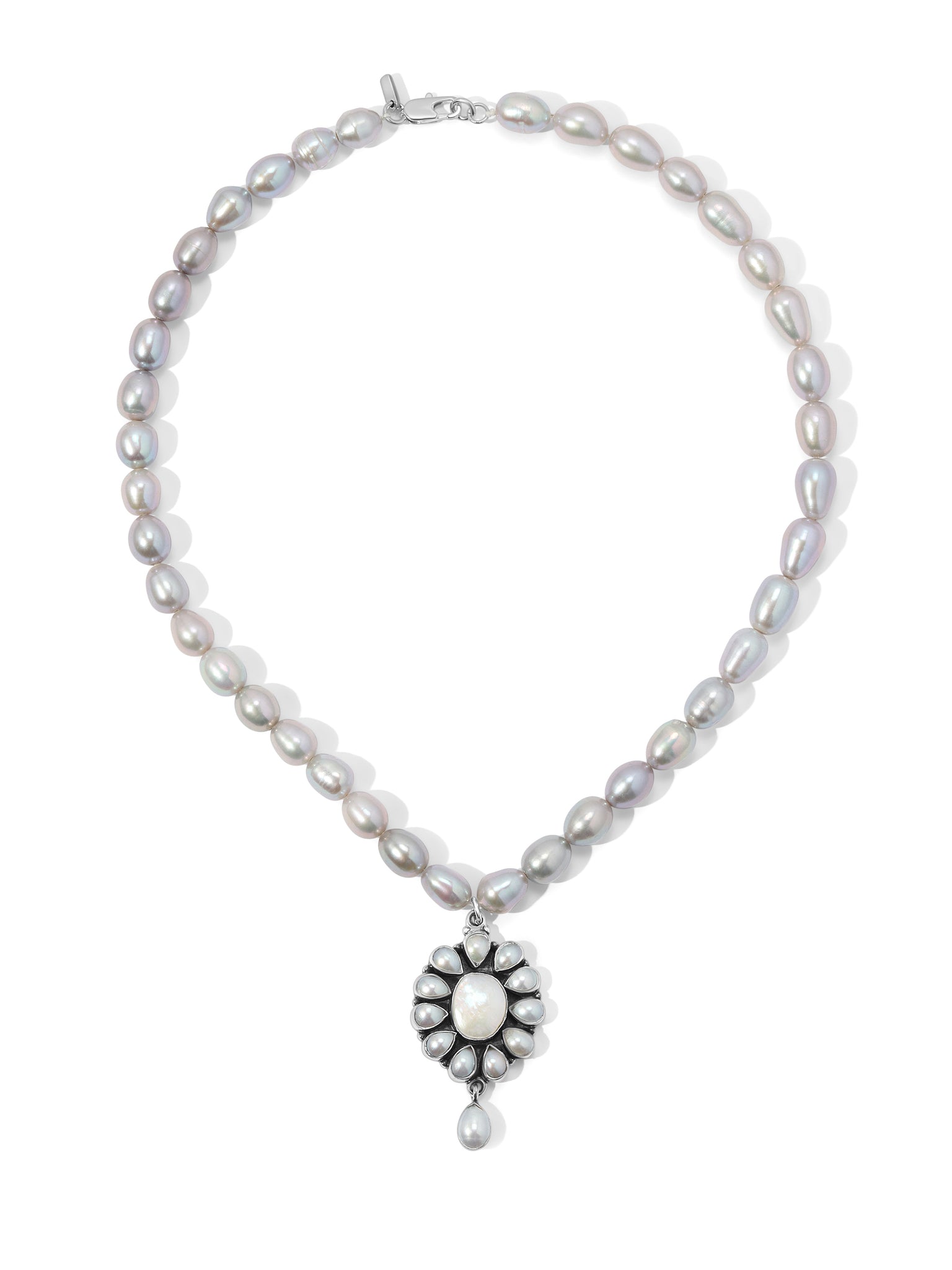 The Pia Pearl Necklace