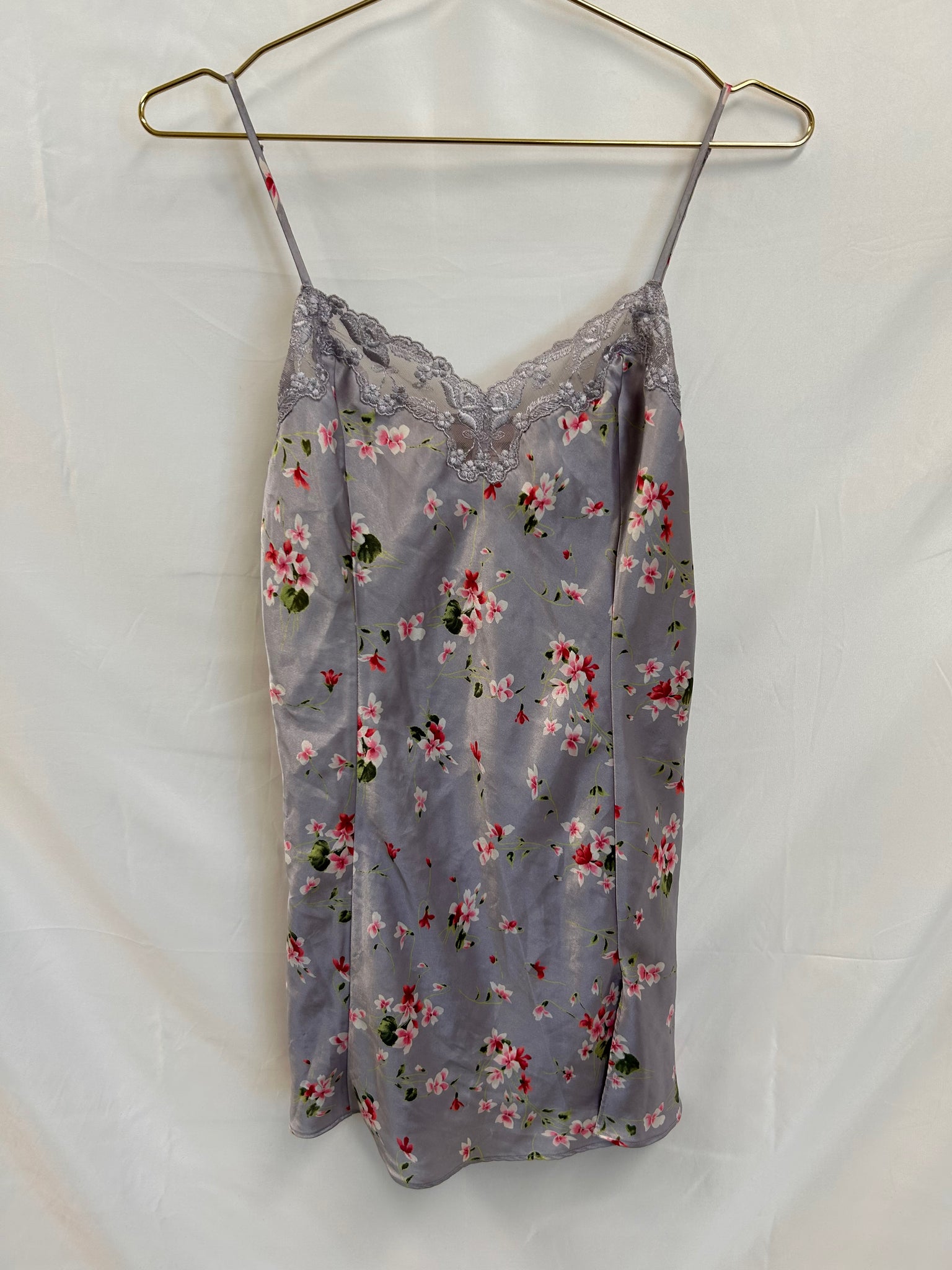 VINTAGE: Victoria’s Secret Lavender Floral Mini Slip Dress