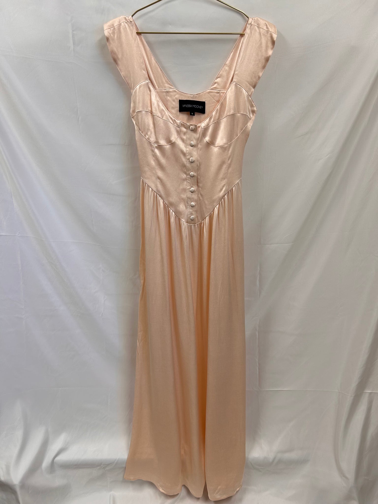 Vanessa Mooney - VINTAGE: Vanessa Mooney Long Baby Pink Silk Dre...