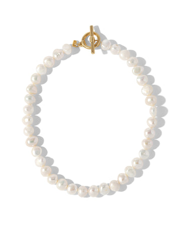 The Lola Pearl Necklace