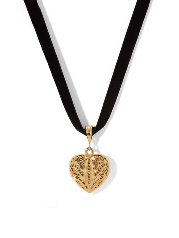 The Amelia Heart Choker