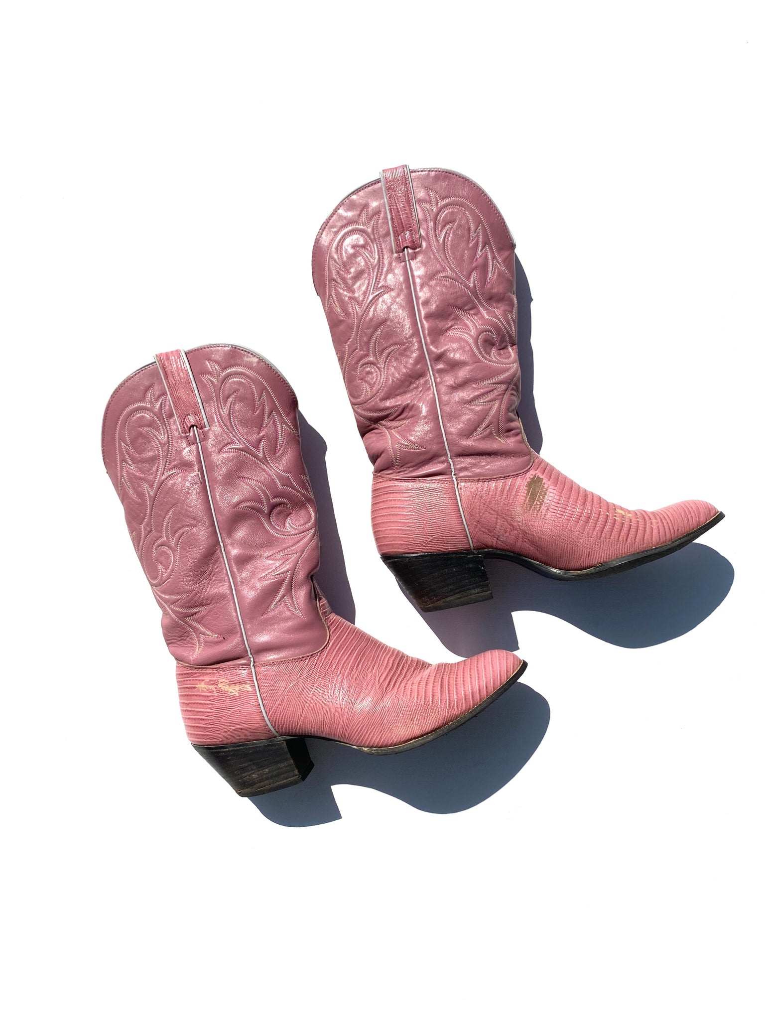 VINTAGE: Western Boots - Baby Pink