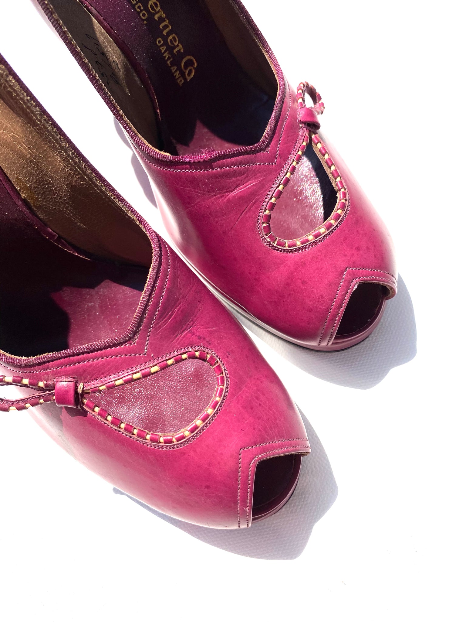 VINTAGE: Slingback Heels - Plum Pink