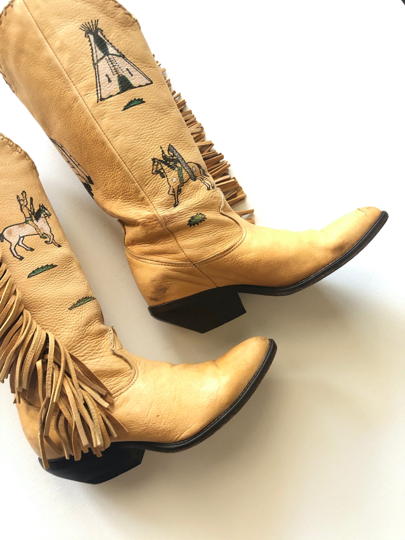 VINTAGE: Western Boots - Frontier Fringe