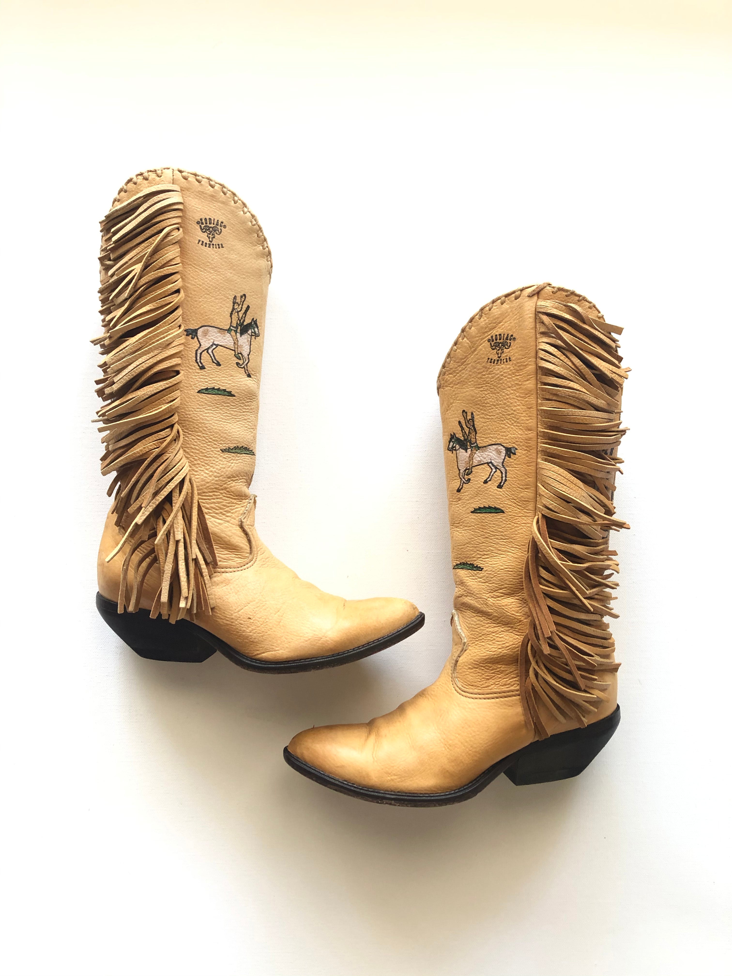 Vanessa Mooney VINTAGE Western Boots Frontier Fringe Vin