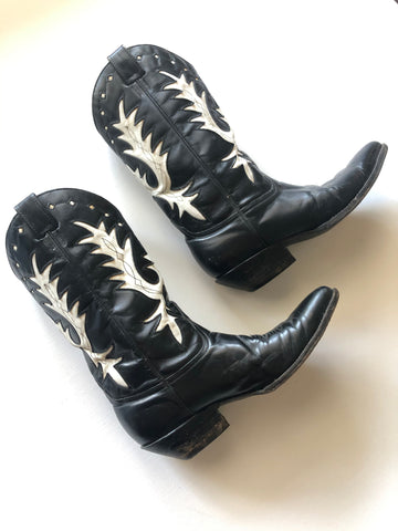 VINTAGE: Western Boots - Black & White Flourish