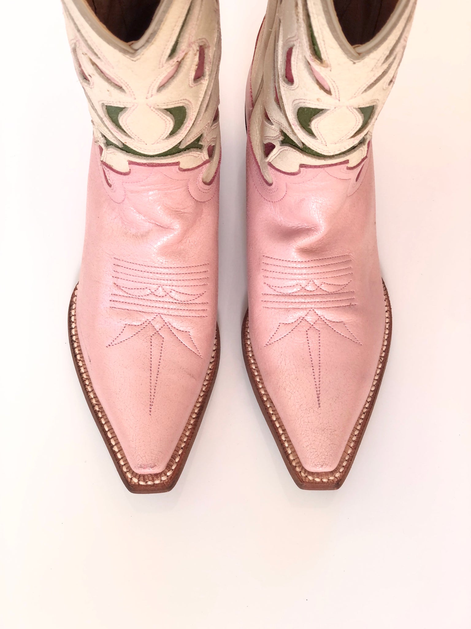 VINTAGE: Pink Floral Cowboy Boots
