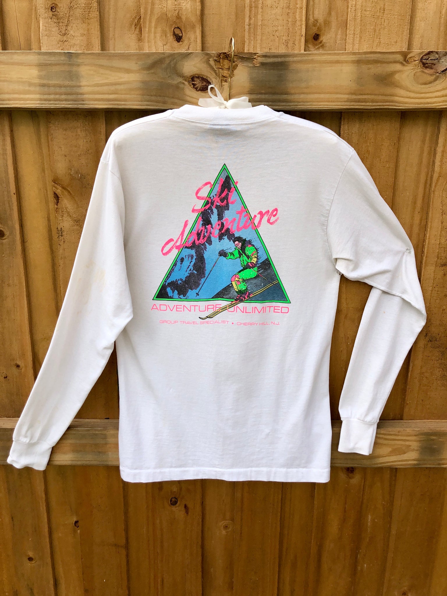 VINTAGE: Long-Sleeve Neon Ski Shirt