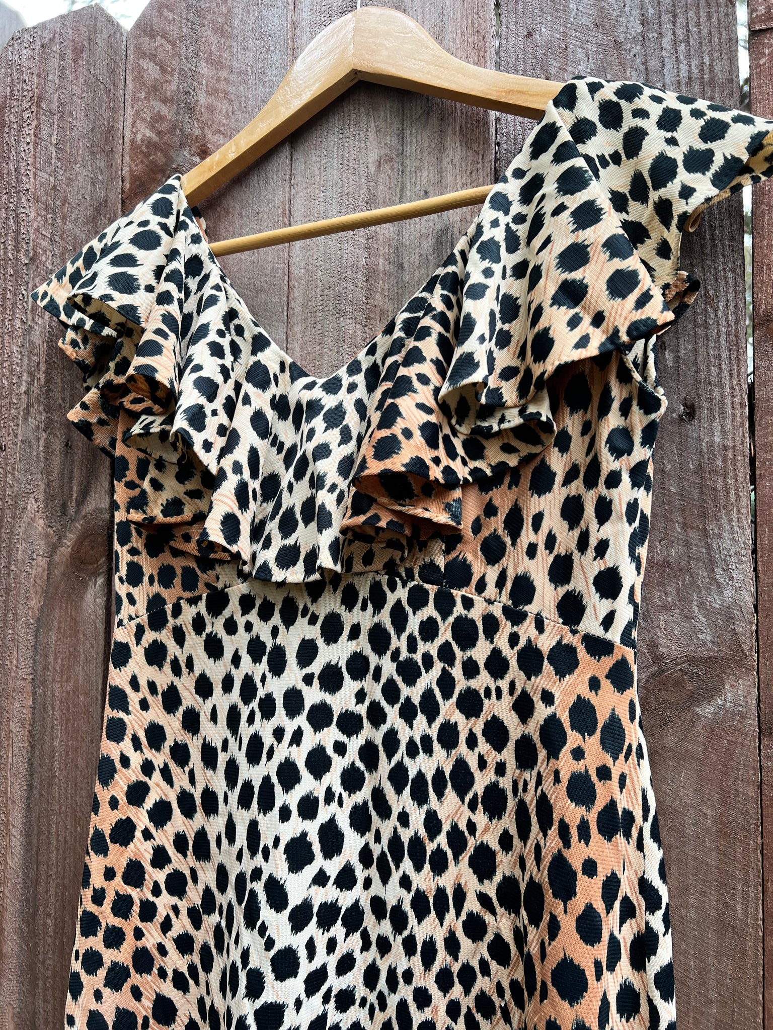 VINTAGE: Cheetah Print Ruffle Dress